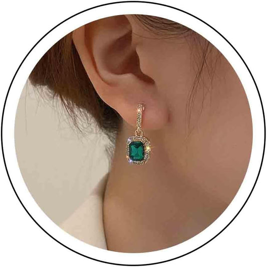 Vintage Emerald Crystal Drop Earrings Green Cz Dangle Earrings Emerald Gem Square Earrings Gold Rhinestone Stud Earrings Jewelry for Women